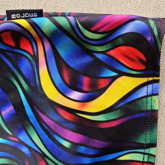 BOLDER ATHLETIC WEAR Skirt Skort Run, Tennis, Golf Geo Black Red Green NWOT- M - Picture 5 of 12